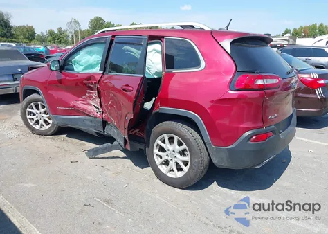 2015 Jeep Cherokee Latitude z USA, uszkodzony, nr VIN 1C4PJMCS5FW773407